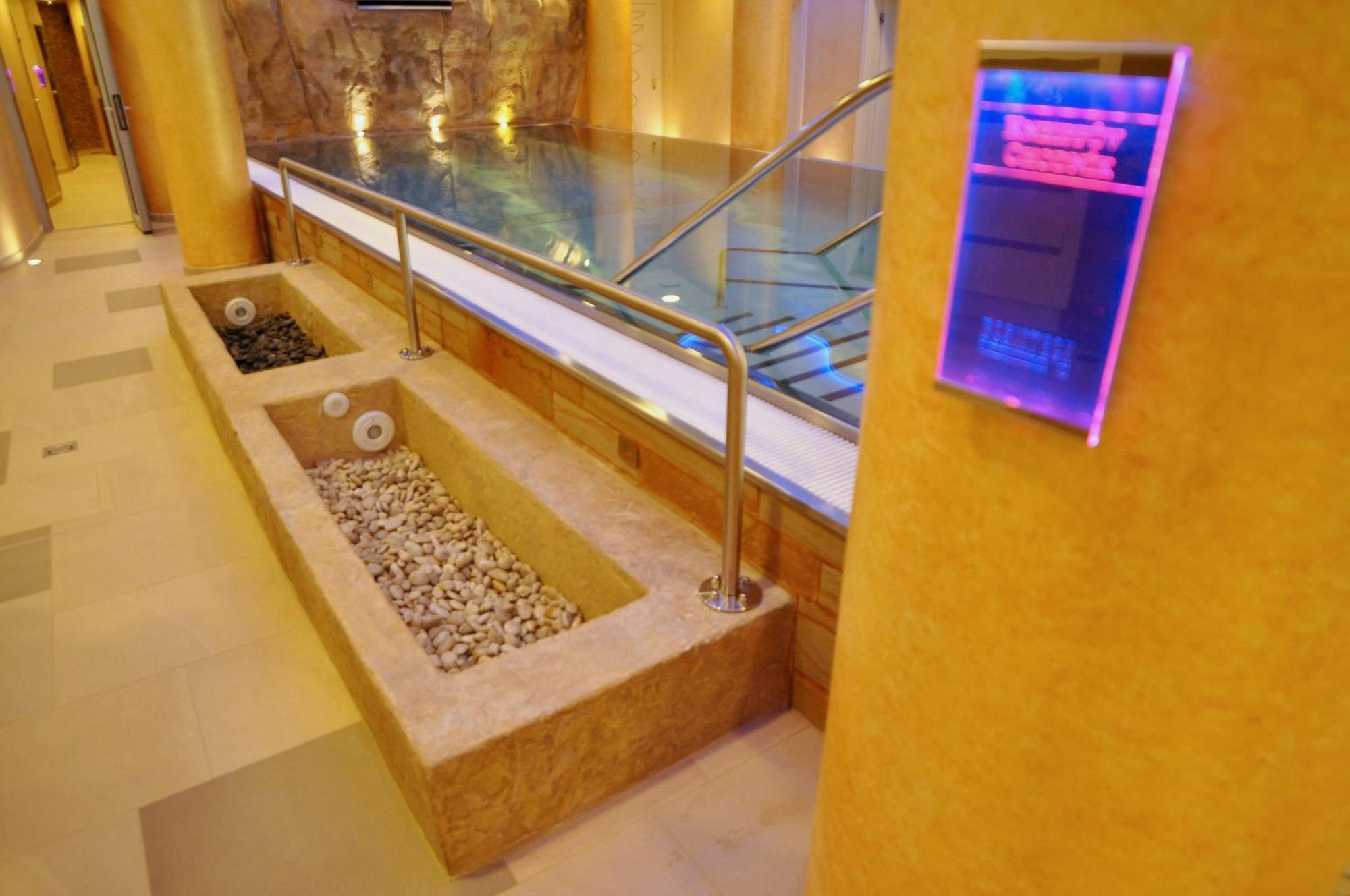 Boutique Hotel Ambiente ****+ Karlovy Vary Dış mekan fotoğraf