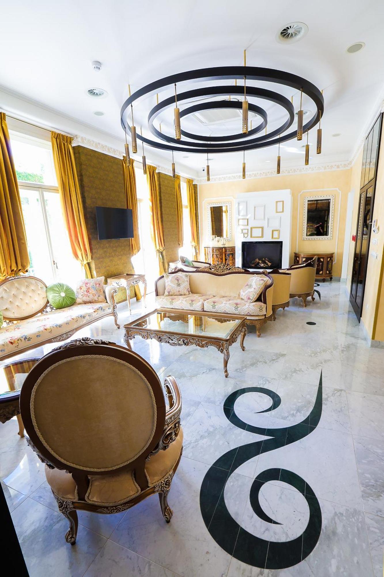 Boutique Hotel Ambiente ****+ Karlovy Vary Dış mekan fotoğraf