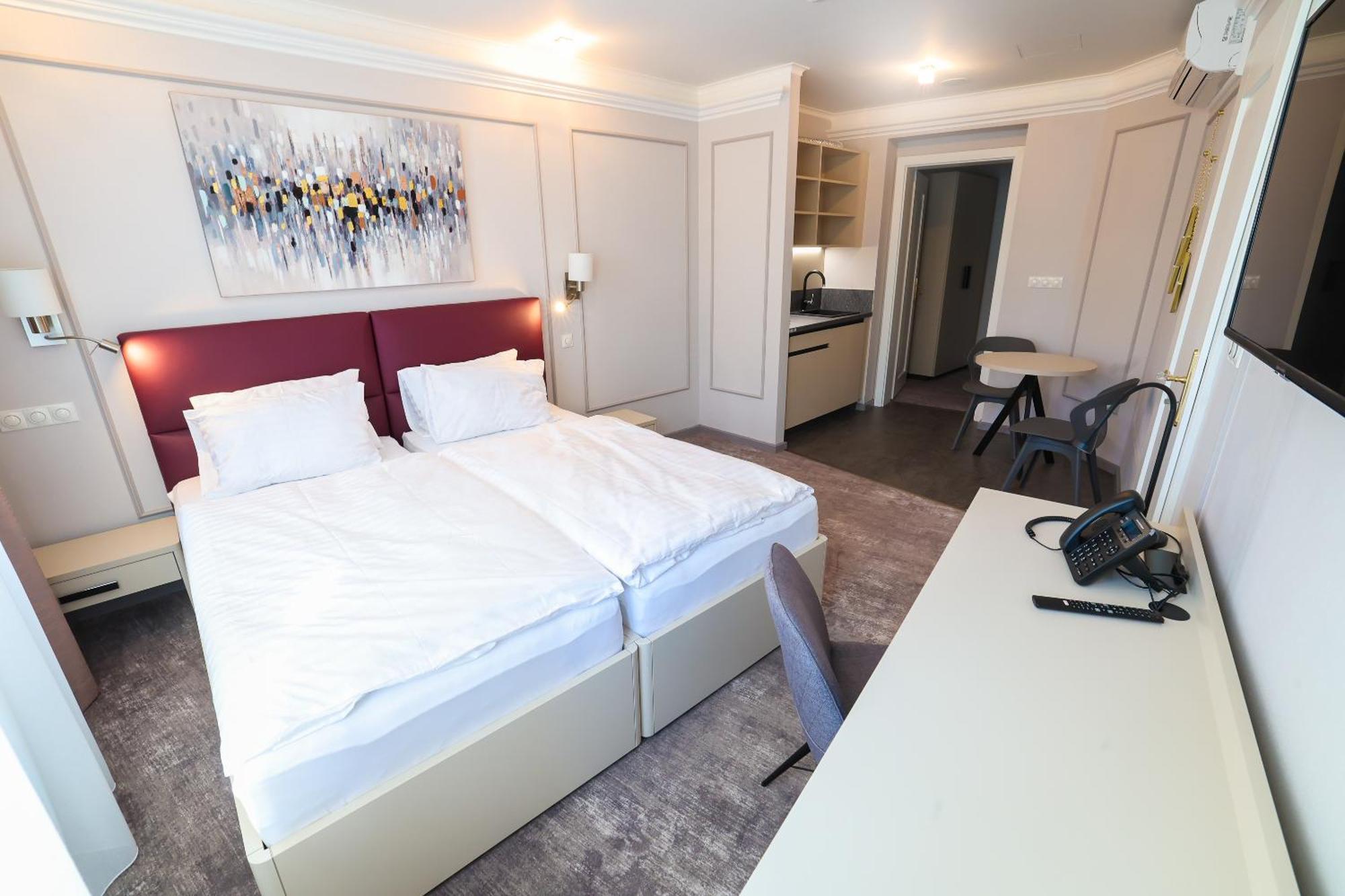 Boutique Hotel Ambiente ****+ Karlovy Vary Dış mekan fotoğraf